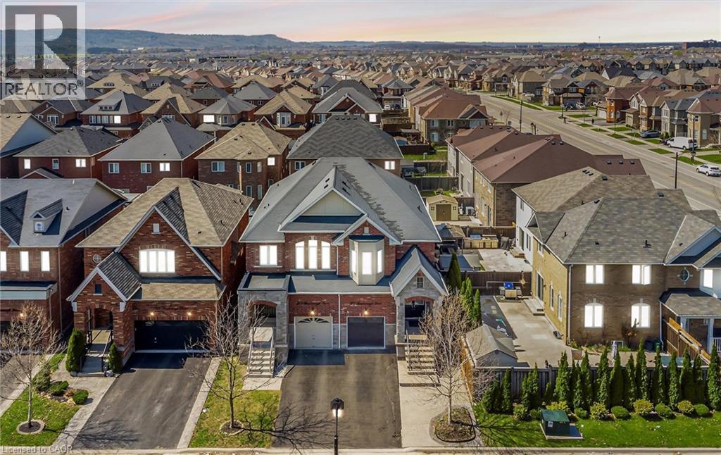 313 BESSBOROUGH Drive, Milton, Ontario