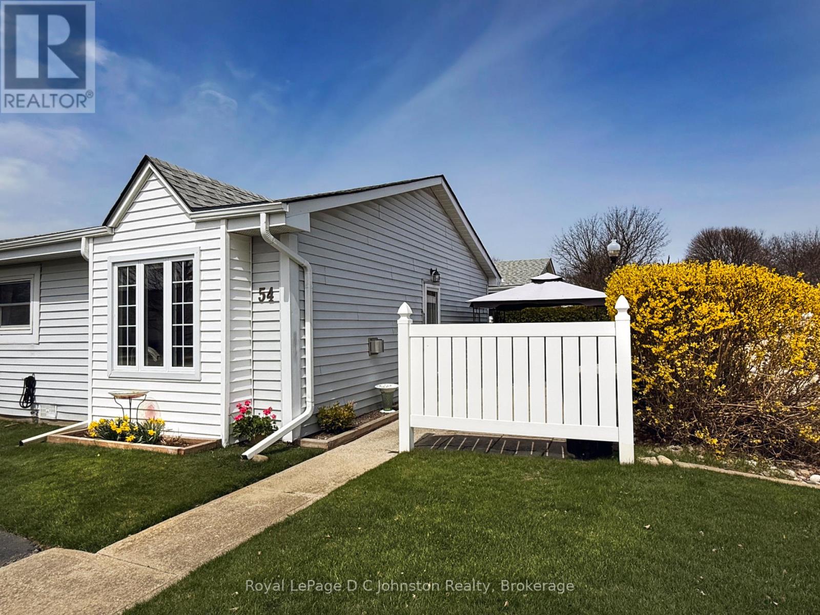 54 - 303 WATERLOO STREET, Saugeen Shores, Ontario