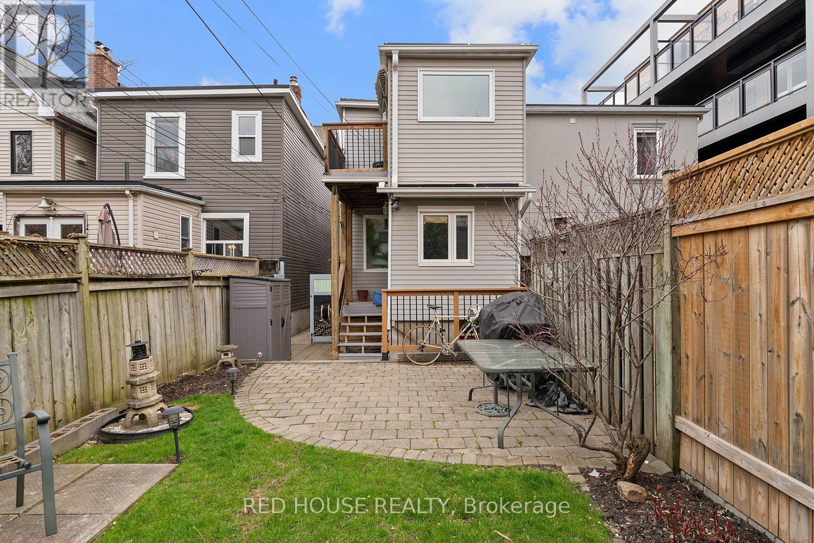 Main - 37 Connaught Avenue, Toronto, Ontario  M4L 2V8 - Photo 35 - E12887728