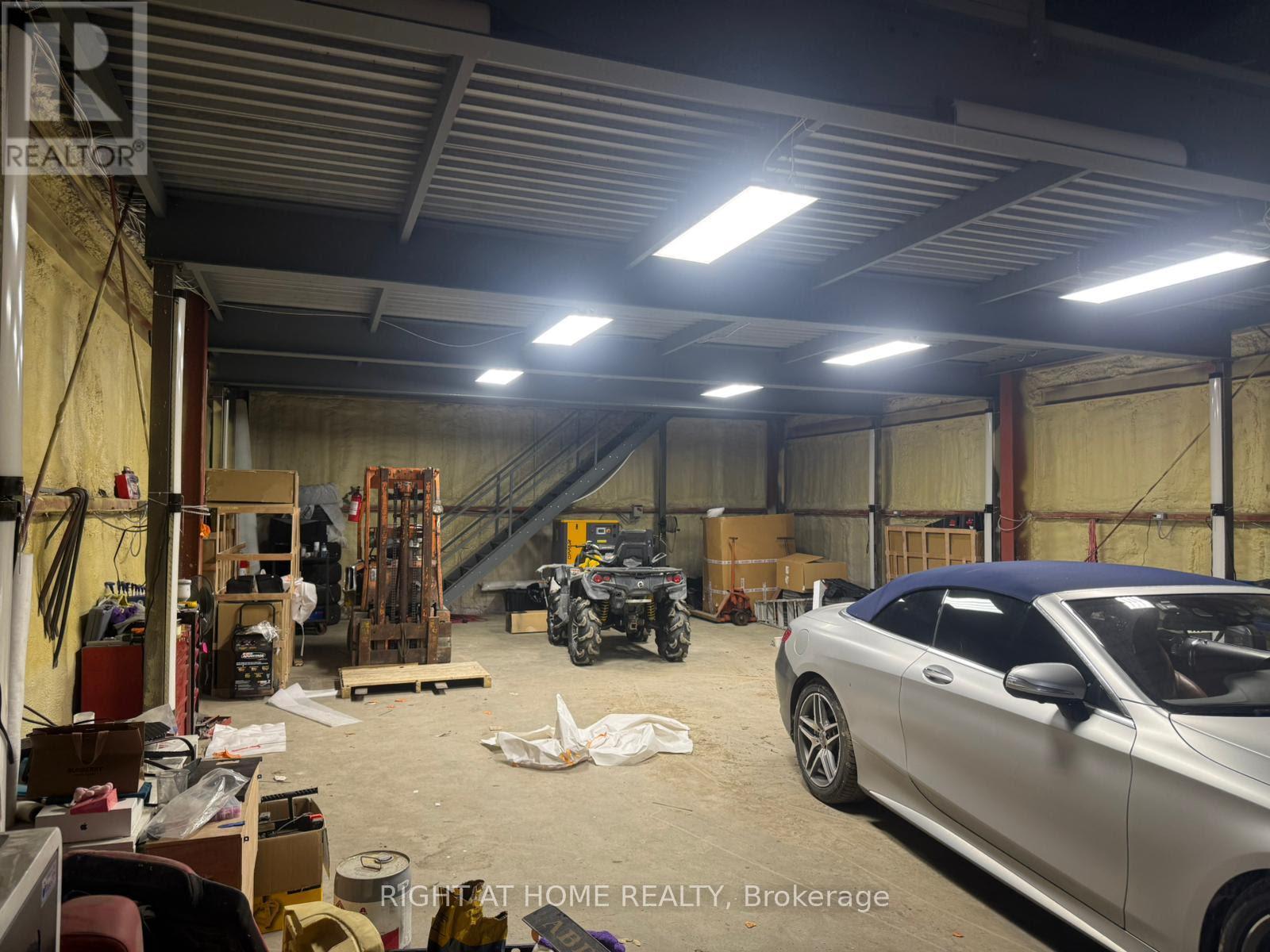 4988 Baseline Road, Georgina, Ontario  L0E 1R0 - Photo 13 - N13044526