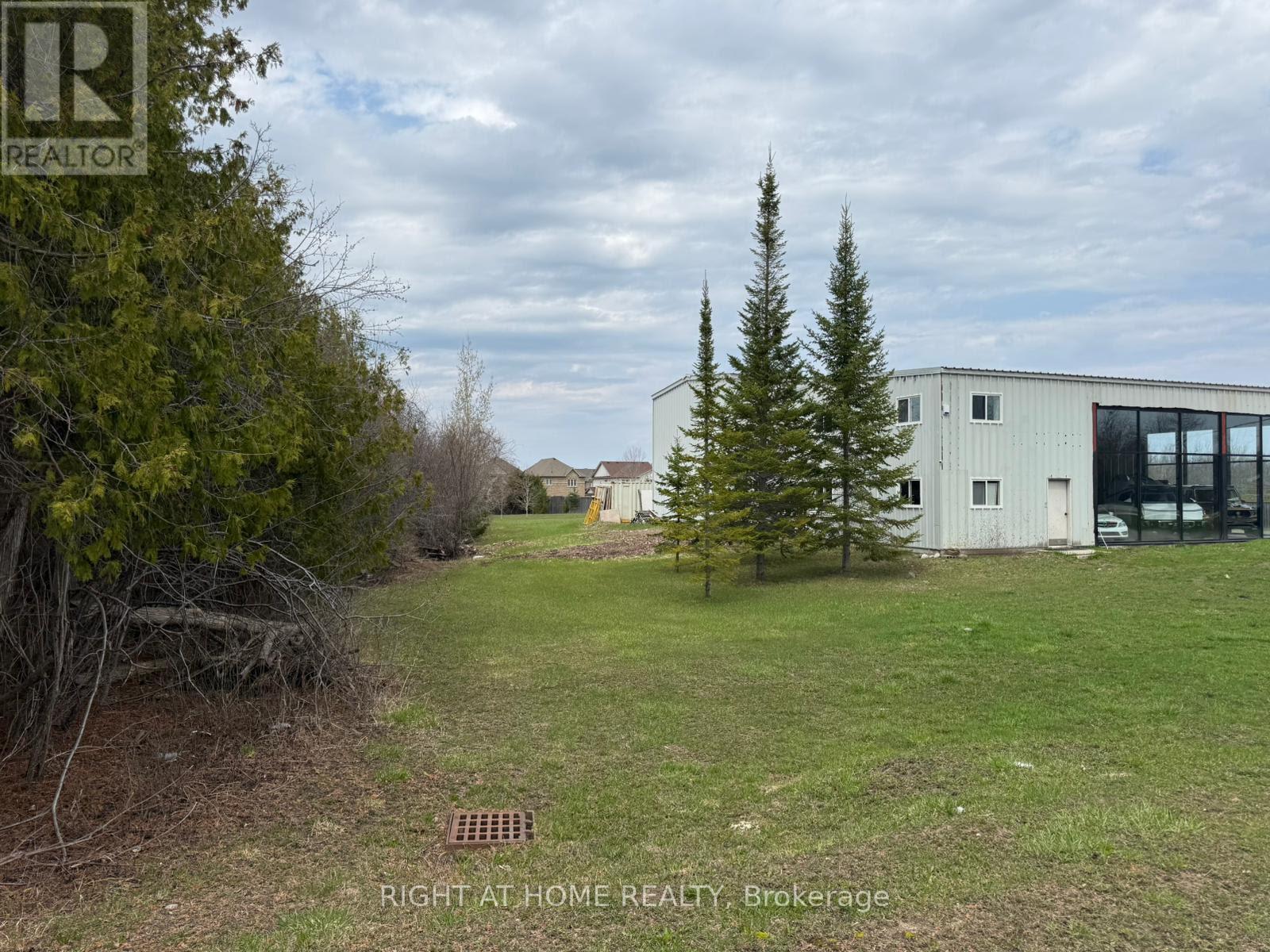 4988 Baseline Road, Georgina, Ontario  L0E 1R0 - Photo 4 - N13044526