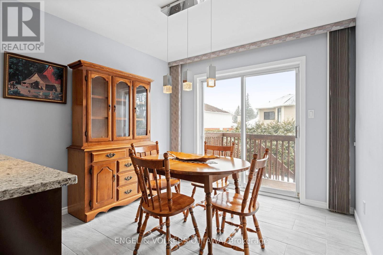 3 Balding Crescent, Ottawa, Ontario  K2K 2L4 - Photo 12 - X12980156