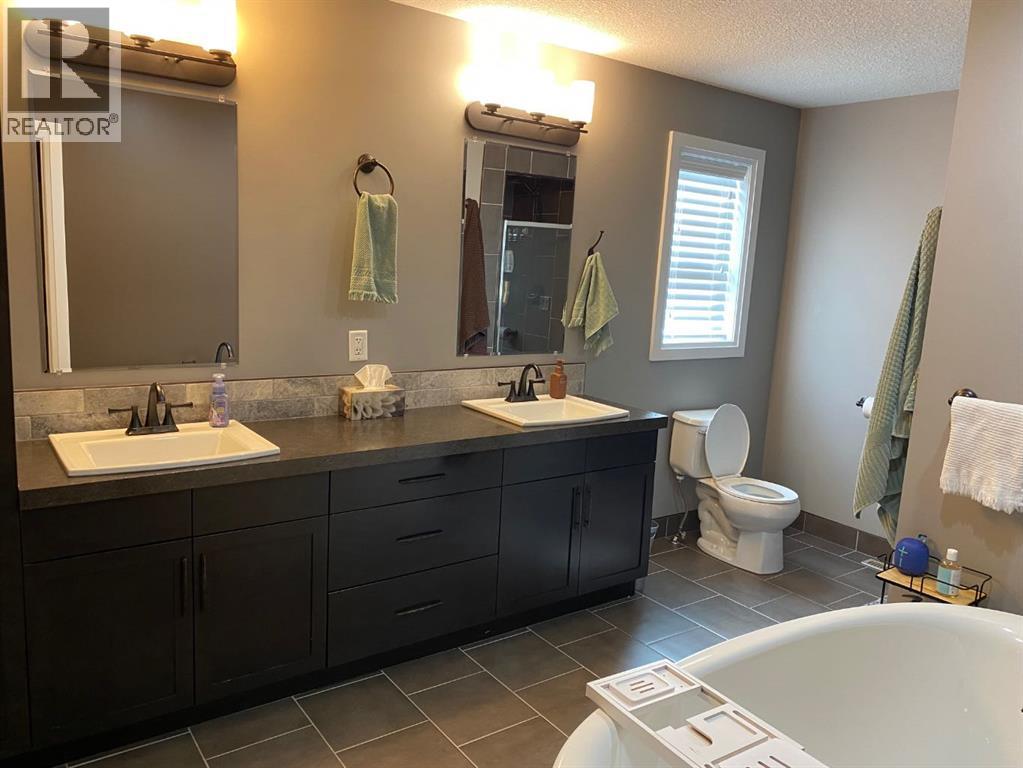 11565 73 Avenue, Grande Prairie, Alberta  T8W 0J5 - Photo 9 - A2303350