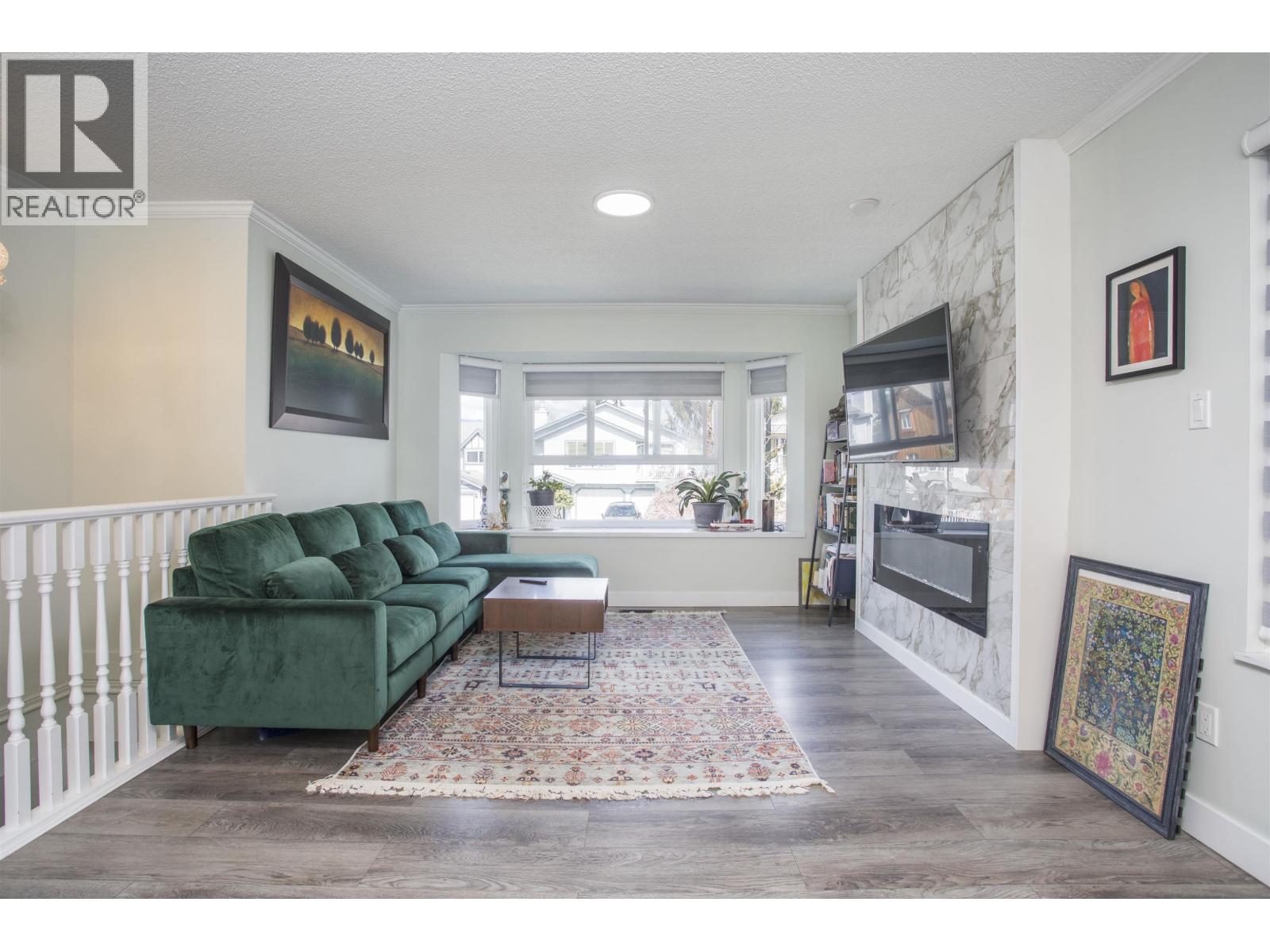 20444 Dale Drive, Maple Ridge, British Columbia  V2X 8V9 - Photo 5 - R3105963