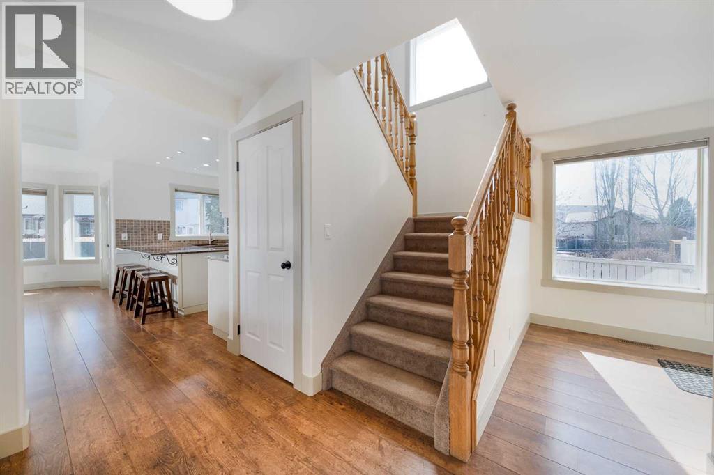 203 Cambridge Bay, Strathmore, Alberta  T1P 1R9 - Photo 3 - A2301033