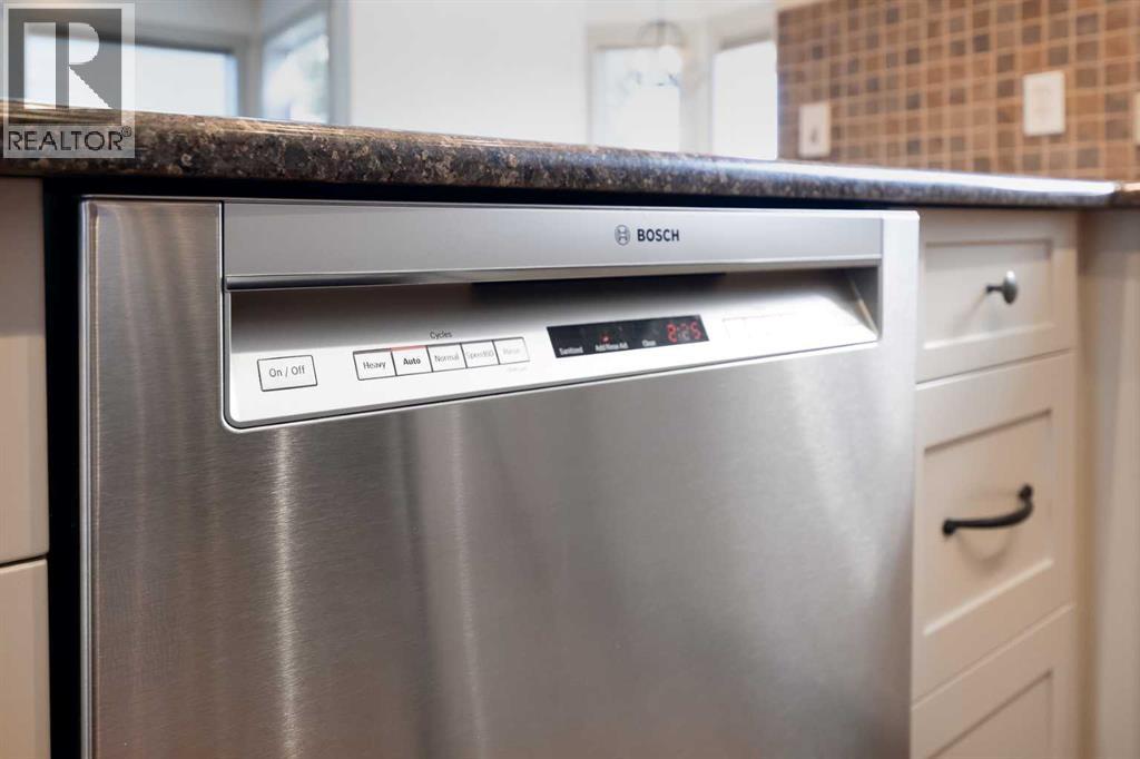 203 Cambridge Bay, Strathmore, Alberta  T1P 1R9 - Photo 13 - A2301033