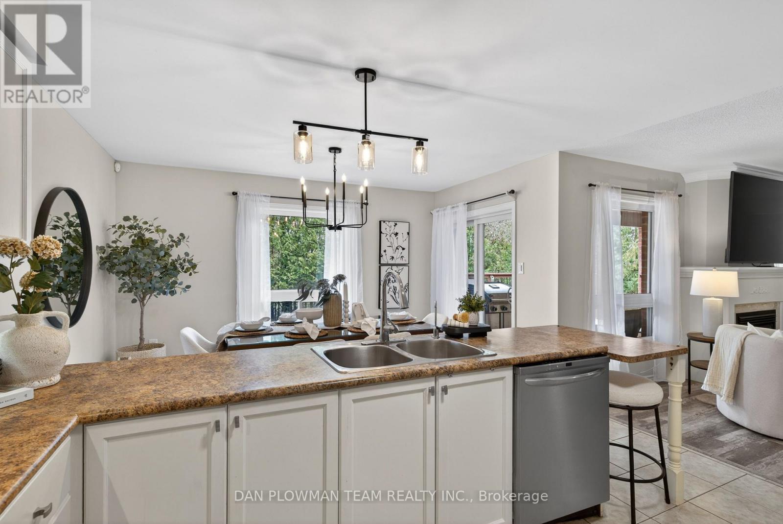 10 Springbank Road, Kawartha Lakes, Ontario  K0L 2W0 - Photo 14 - X13044510