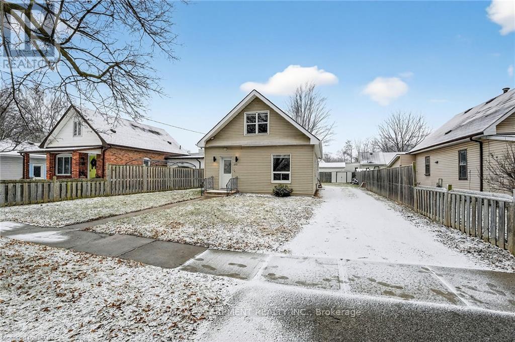 332 Queen Street N, Norfolk, Ontario  N3Y 3Z1 - Photo 3 - X13044522