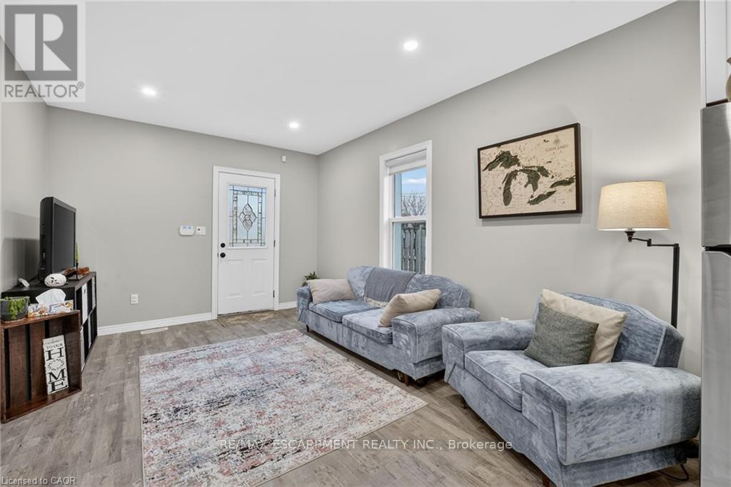 332 Queen Street N, Norfolk, Ontario  N3Y 3Z1 - Photo 6 - X13044522