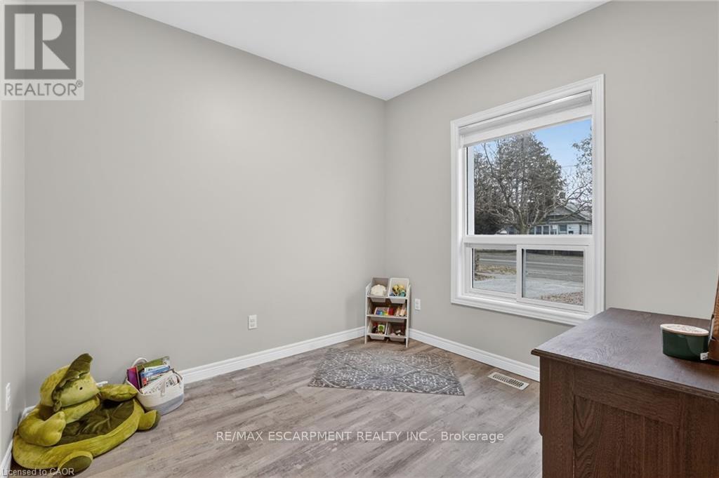 332 Queen Street N, Norfolk, Ontario  N3Y 3Z1 - Photo 8 - X13044522