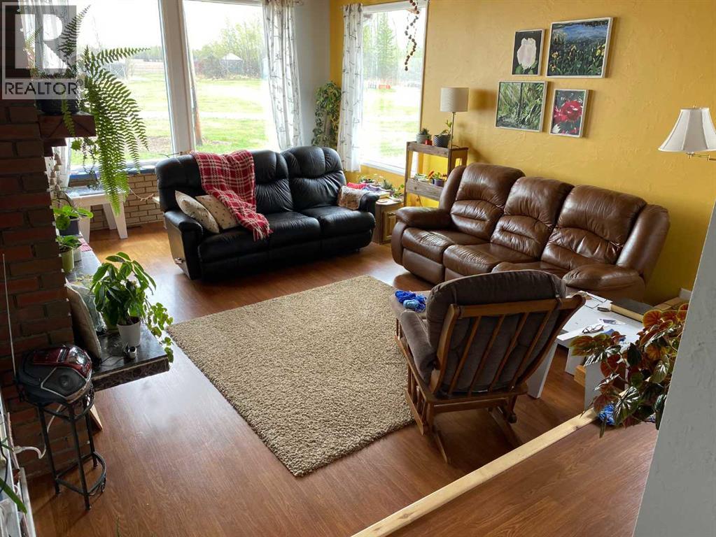 79259 Rge Rd 81, Rural Saddle Hills County, Alberta  T0H 3G0 - Photo 4 - A2300387