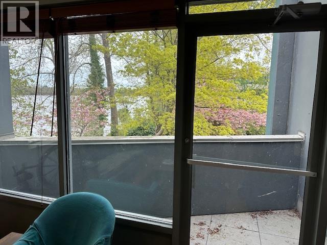 1698 W 75th Avenue, Vancouver, British Columbia  V6P 6G2 - Photo 8 - C8078171