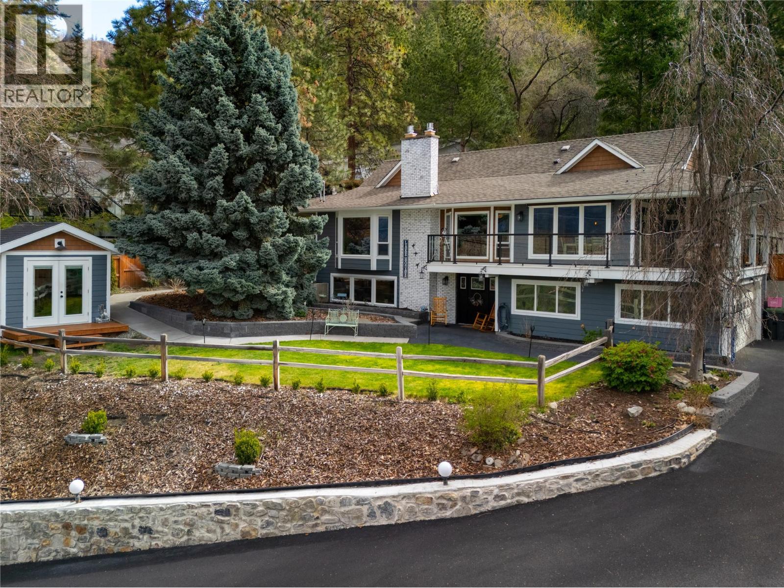 277 Clifton Road N, Kelowna, British Columbia