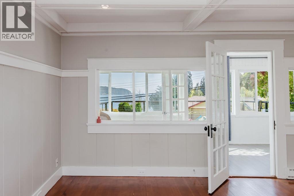 462 Central Avenue, Gibsons, British Columbia  V0N 1V1 - Photo 20 - R3115794