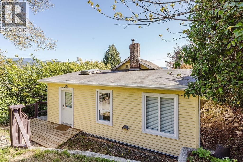 462 Central Avenue, Gibsons, British Columbia  V0N 1V1 - Photo 37 - R3115794