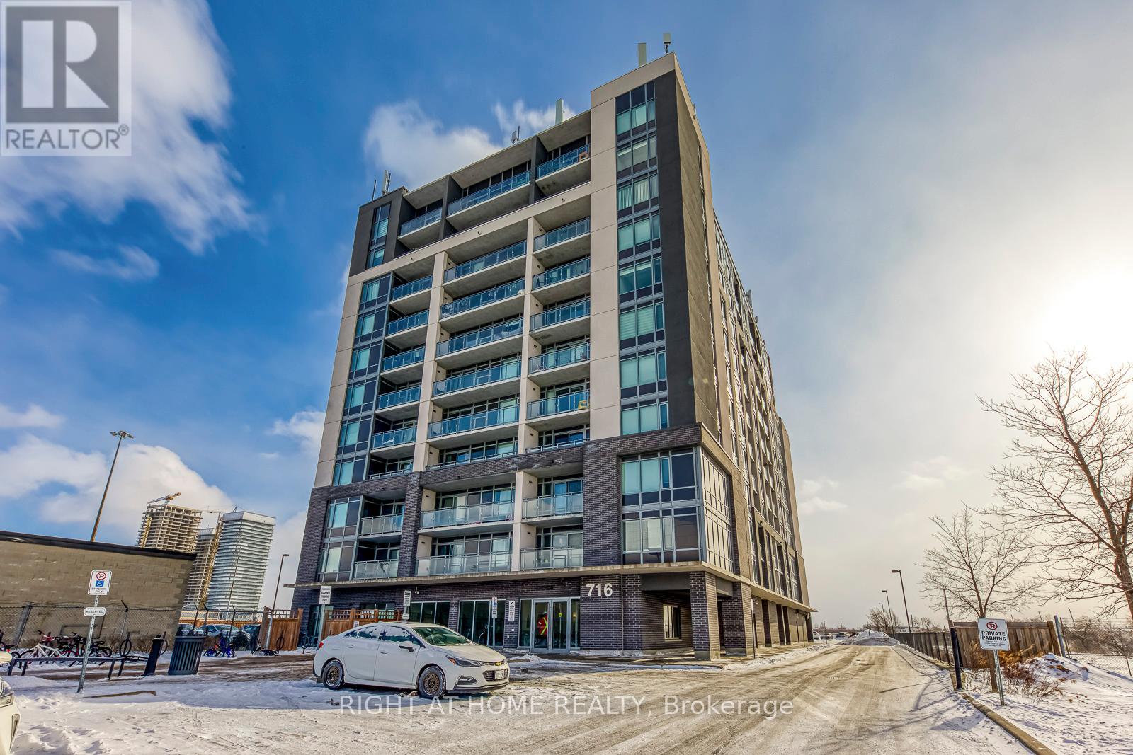 1007 - 716 MAIN STREET E, Milton, Ontario