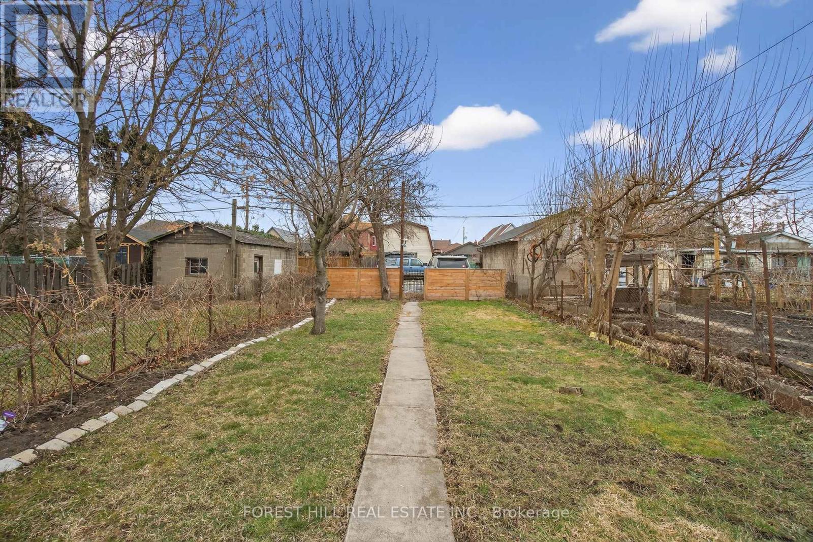 212 Gibson Avenue, Hamilton, Ontario  L8L 6K1 - Photo 34 - X12864148