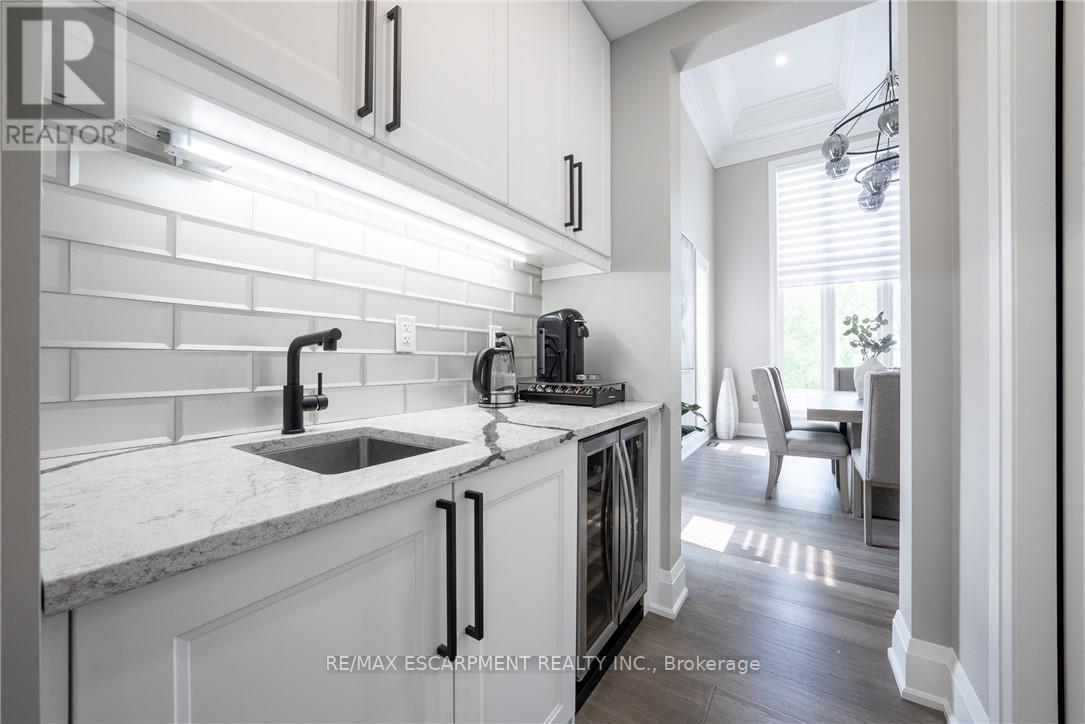 8378 Chippewa Road E, Hamilton, Ontario  L0R 1W0 - Photo 6 - X13039774