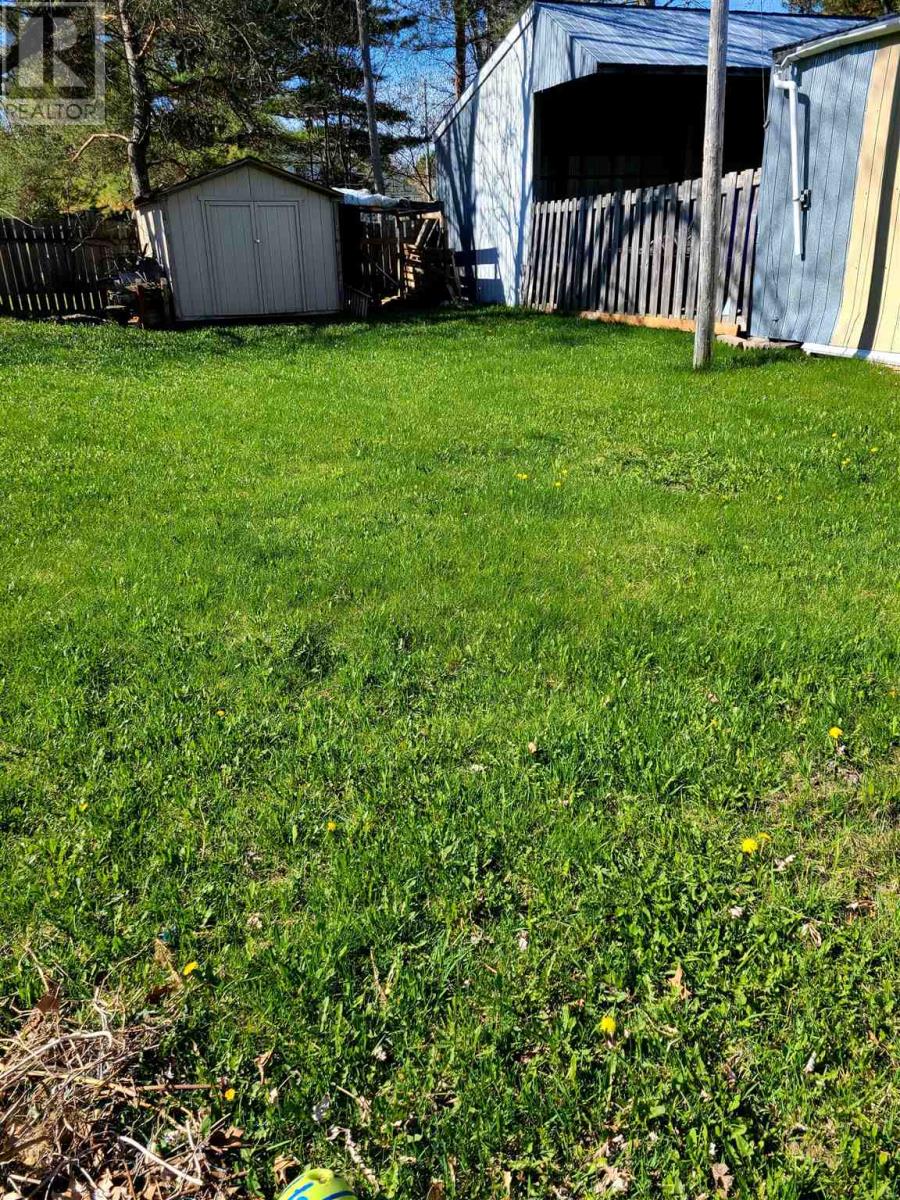 5 Forest St, Iron Bridge, Ontario  P0R 1H0 - Photo 35 - SM260113