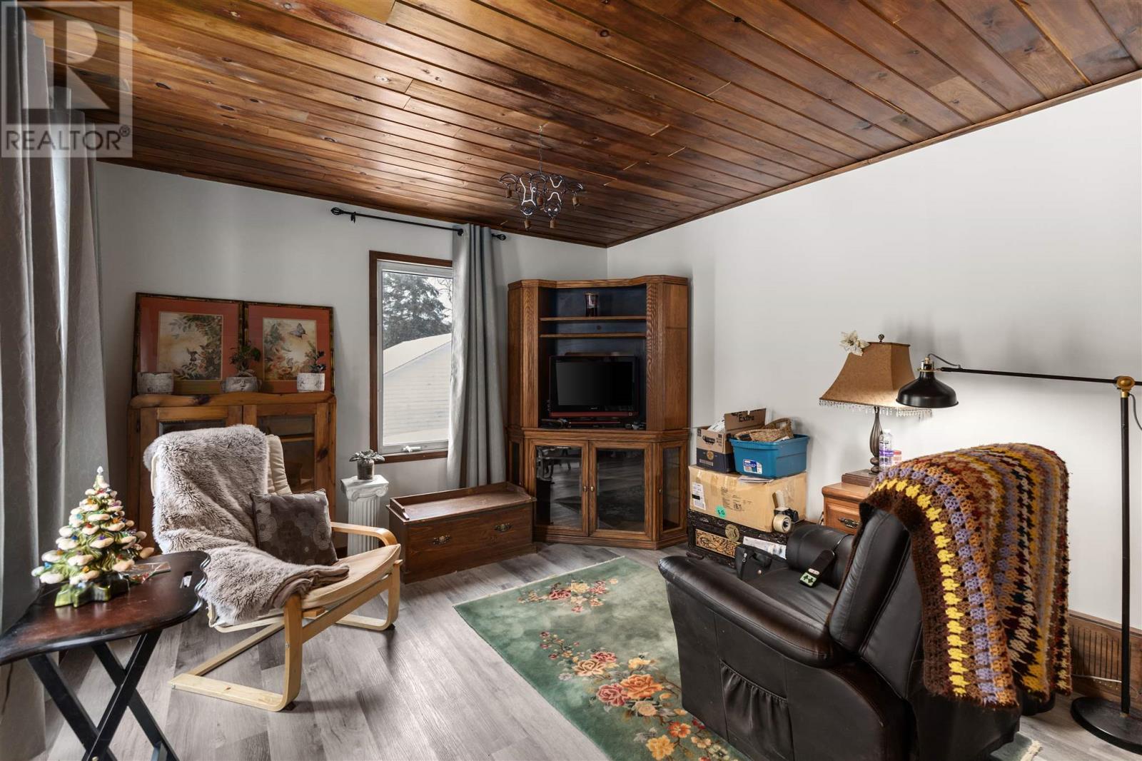 5 Forest St, Iron Bridge, Ontario  P0R 1H0 - Photo 5 - SM260113