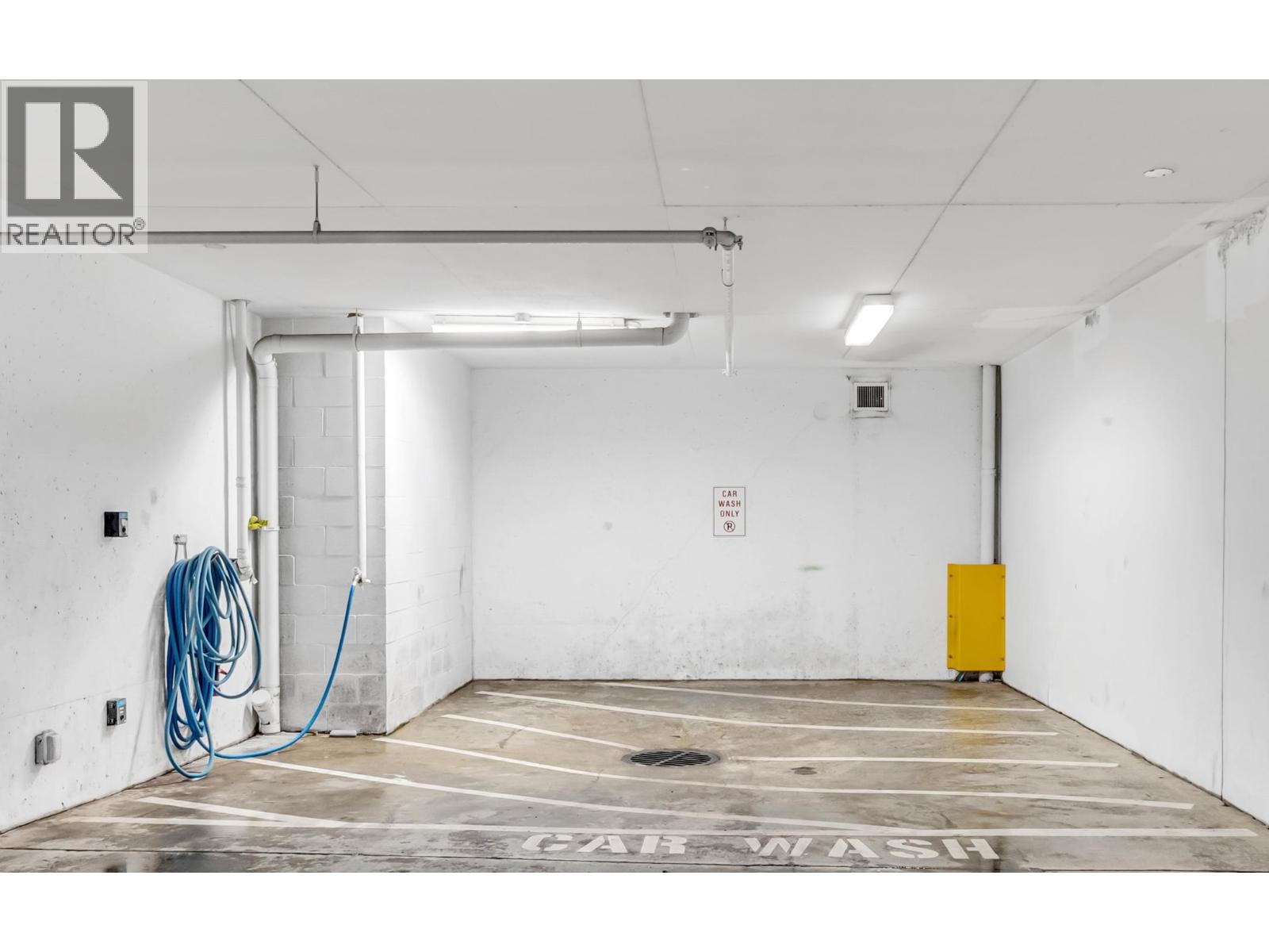 305 2707 Library Lane, North Vancouver, British Columbia  V7J 0C6 - Photo 33 - R3114615