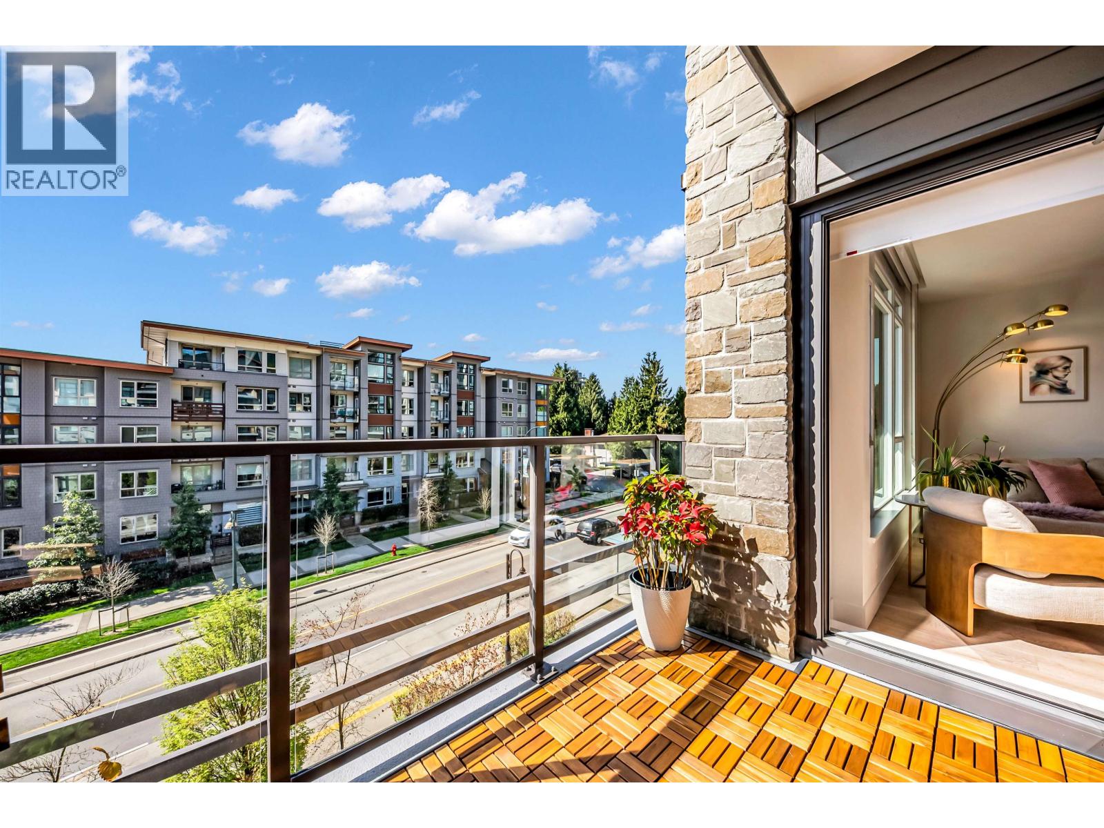 305 2707 Library Lane, North Vancouver, British Columbia  V7J 0C6 - Photo 11 - R3114615