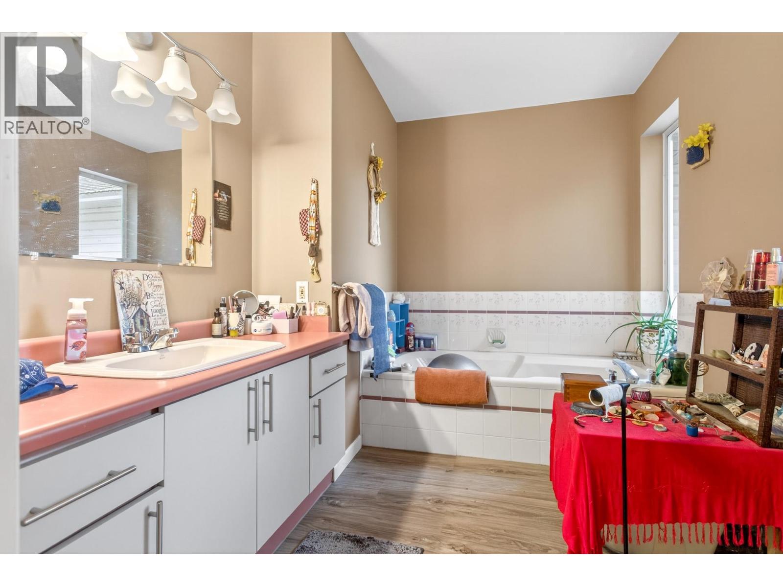 22909 132 Avenue, Maple Ridge, British Columbia  V4R 0A8 - Photo 37 - R3110362