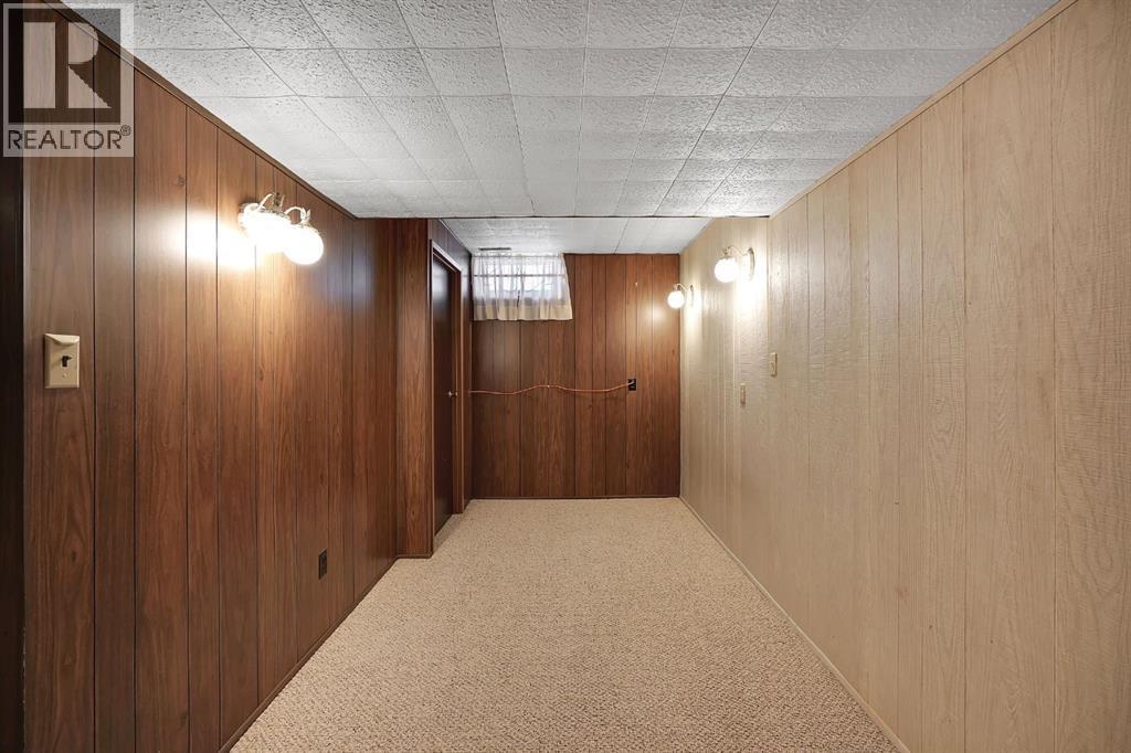 1102 Lake Christina Way Se, Calgary, Alberta  T2J 2R3 - Photo 43 - A2296764