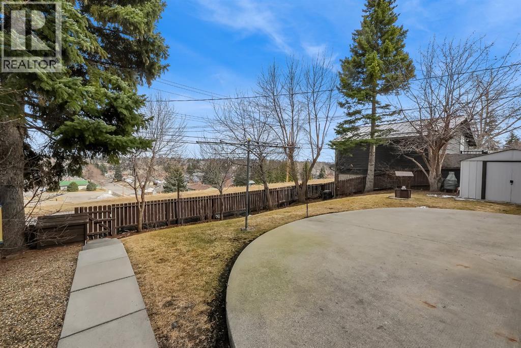 1102 Lake Christina Way Se, Calgary, Alberta  T2J 2R3 - Photo 46 - A2296764