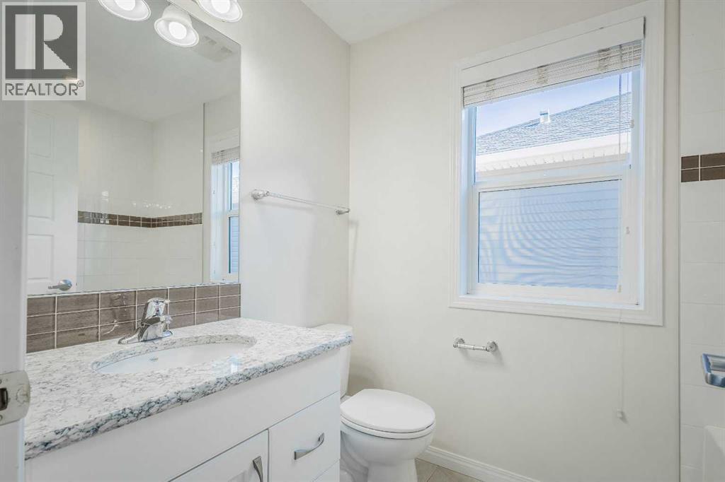 271 Windford Crescent Sw, Airdrie, Alberta  T4B 4G3 - Photo 32 - A2299718