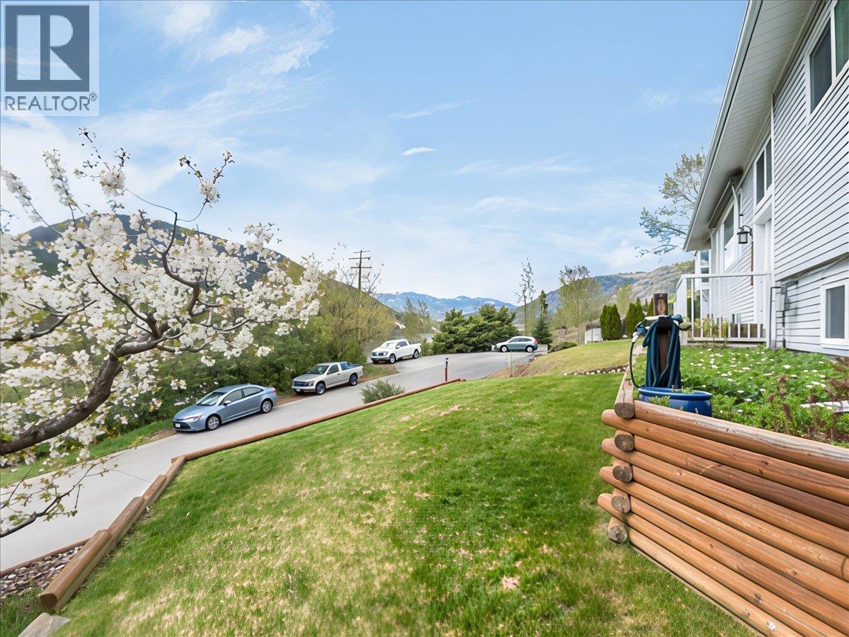 8392 Theatre Road, Trail, British Columbia  V1R 4W2 - Photo 53 - 10384808