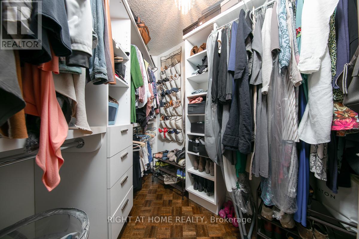 1405 - 280 Simcoe Street, Toronto, Ontario  M5T 2Y5 - Photo 30 - C13044566