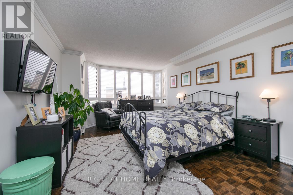 1405 - 280 Simcoe Street, Toronto, Ontario  M5T 2Y5 - Photo 31 - C13044566