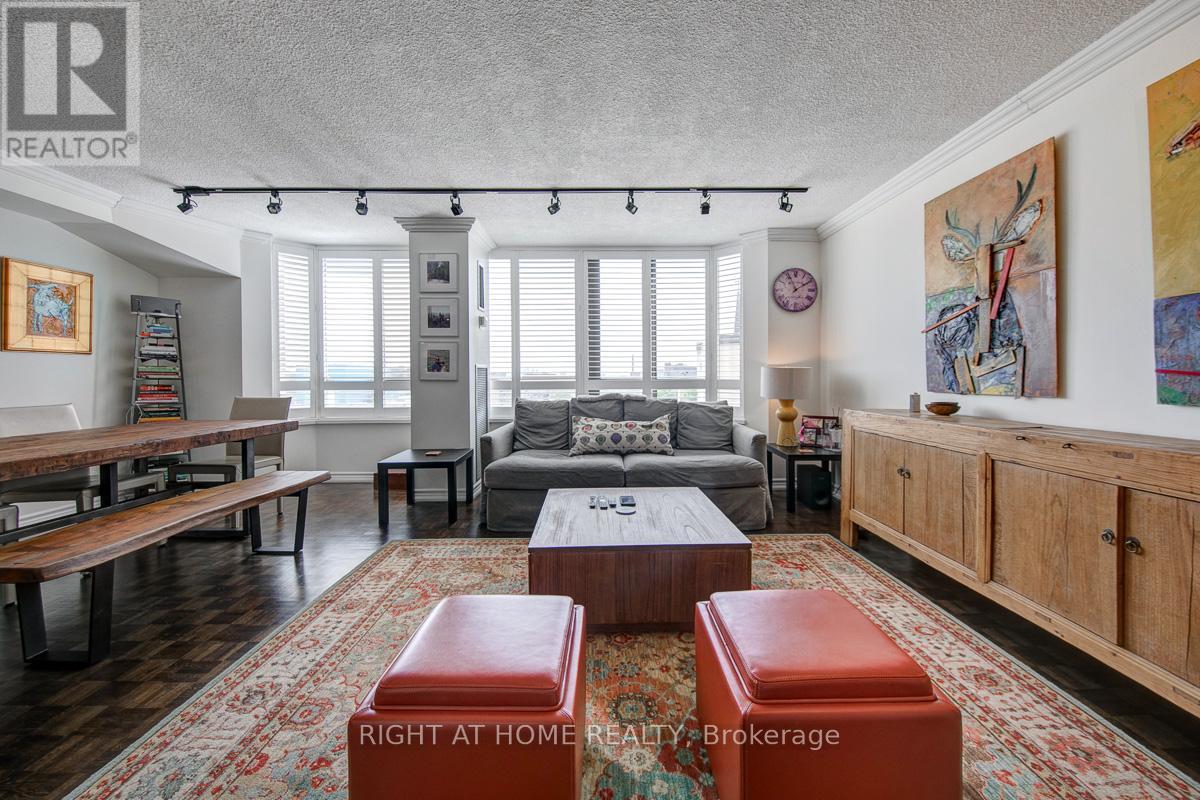 1405 - 280 Simcoe Street, Toronto, Ontario  M5T 2Y5 - Photo 5 - C13044566