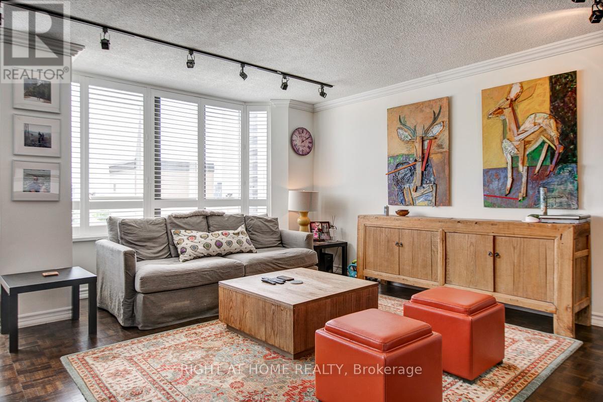 1405 - 280 Simcoe Street, Toronto, Ontario  M5T 2Y5 - Photo 6 - C13044566