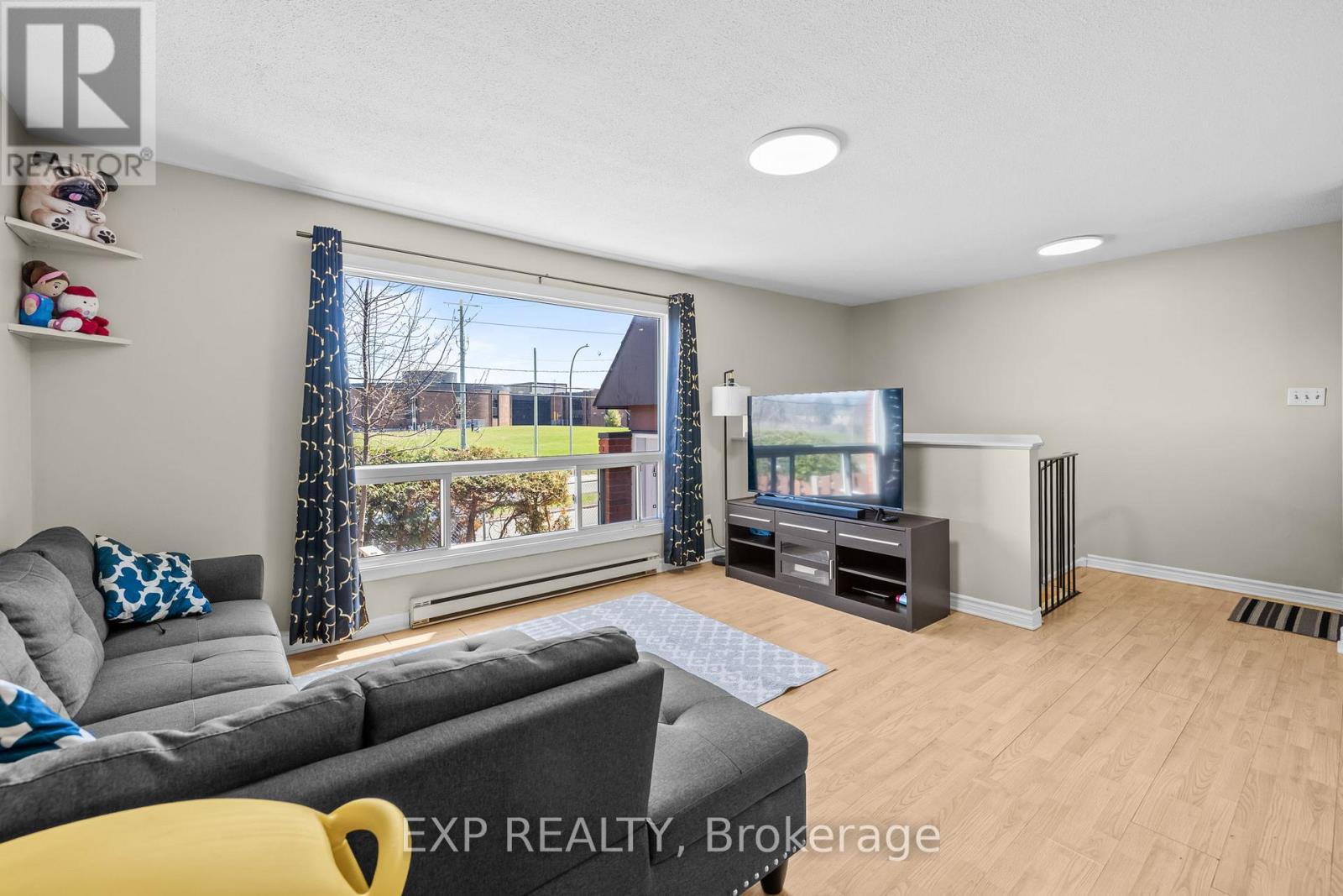 I - 5 Banner Road, Ottawa, Ontario  K2H 8T3 - Photo 6 - X13044638