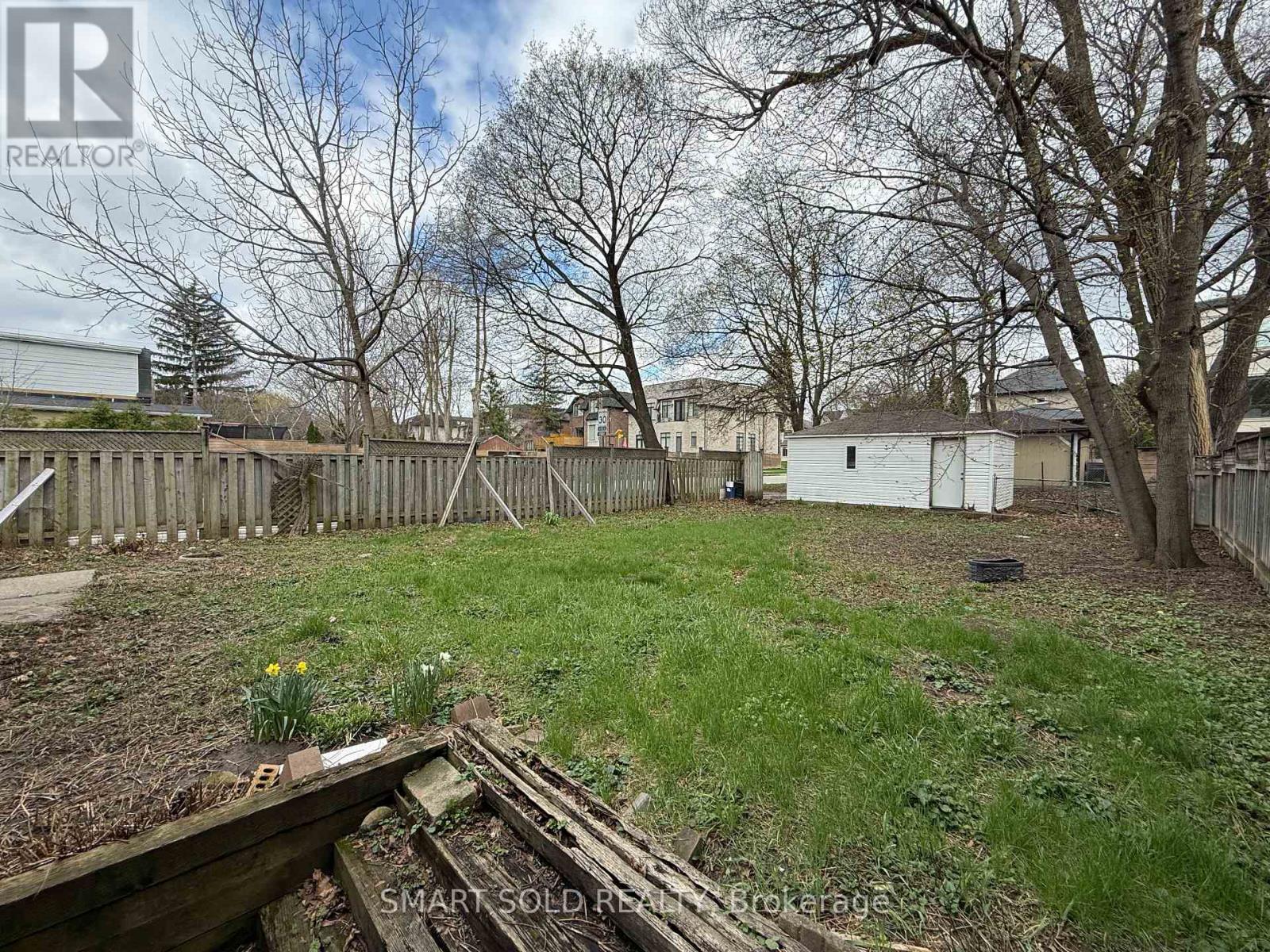 204 Cameron Avenue, Toronto, Ontario  M2N 1E5 - Photo 14 - C13028238