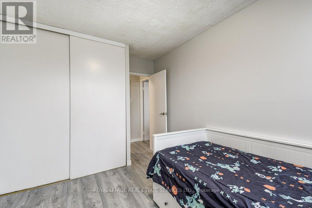 601 - 212 Kerr Street, Oakville, Ontario  L6K 3B1 - Photo 32 - W12862976