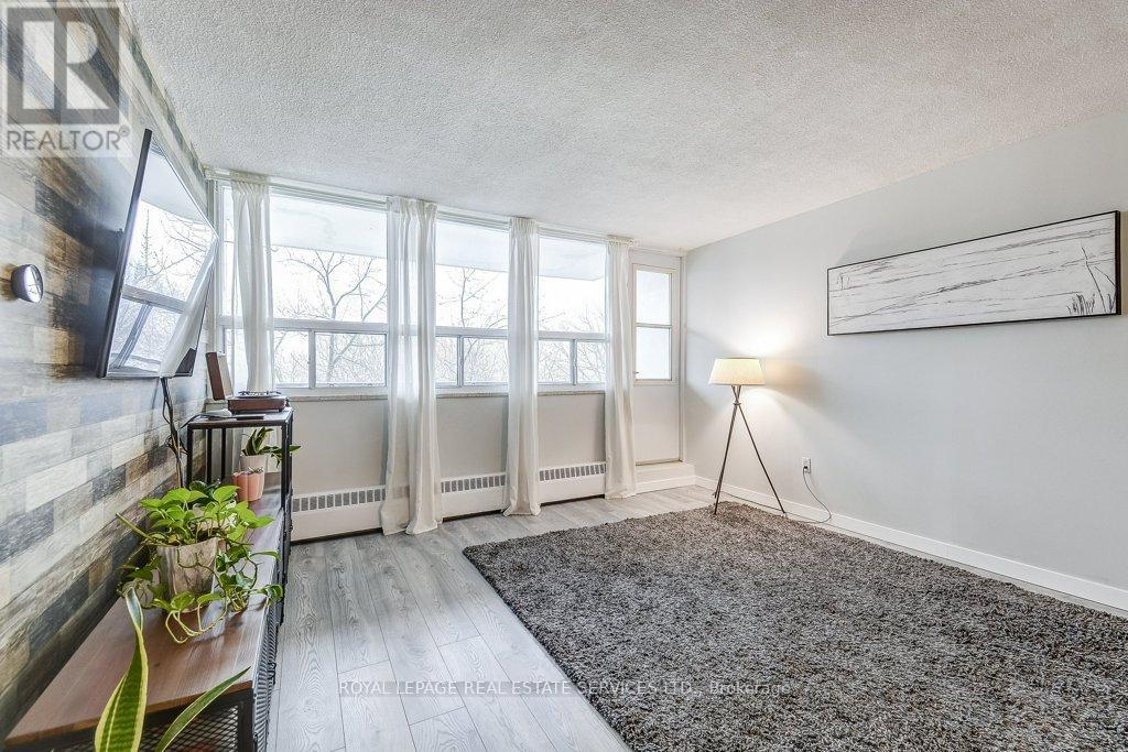 601 - 212 Kerr Street, Oakville, Ontario  L6K 3B1 - Photo 16 - W12862976