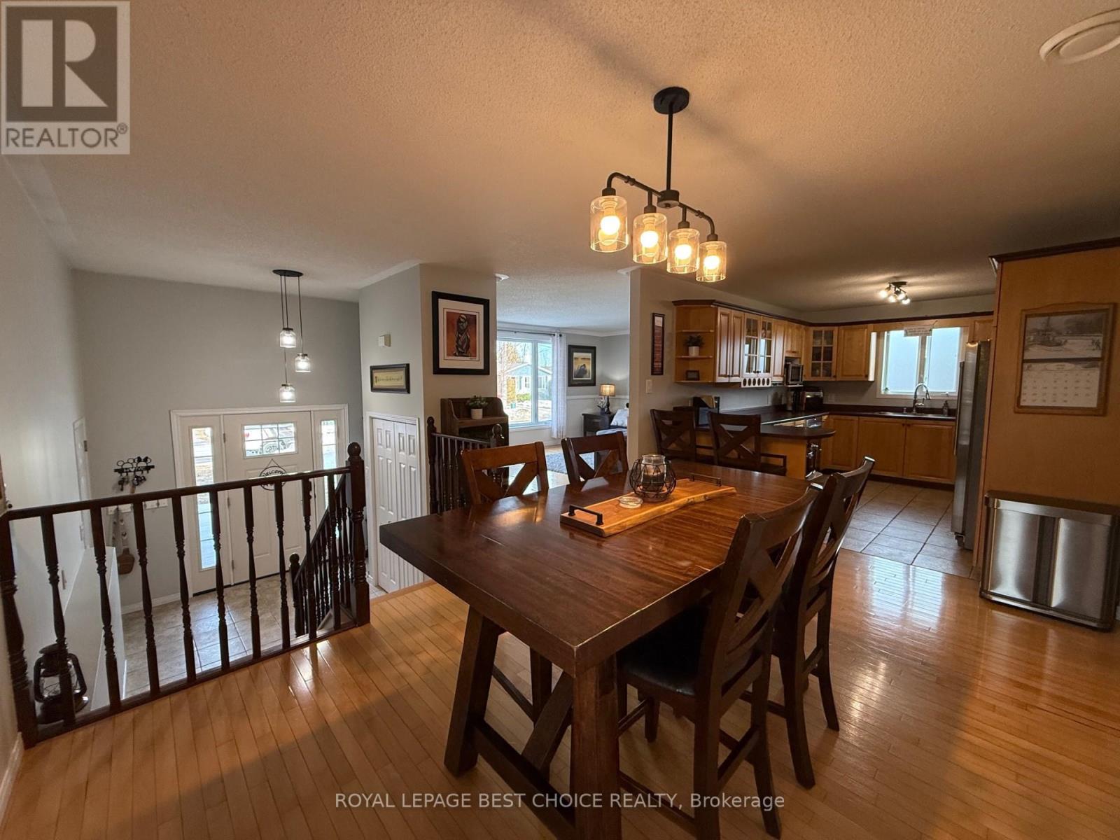 434 Bateson Street, Temiskaming Shores, Ontario  P0J 1P0 - Photo 4 - T13015374