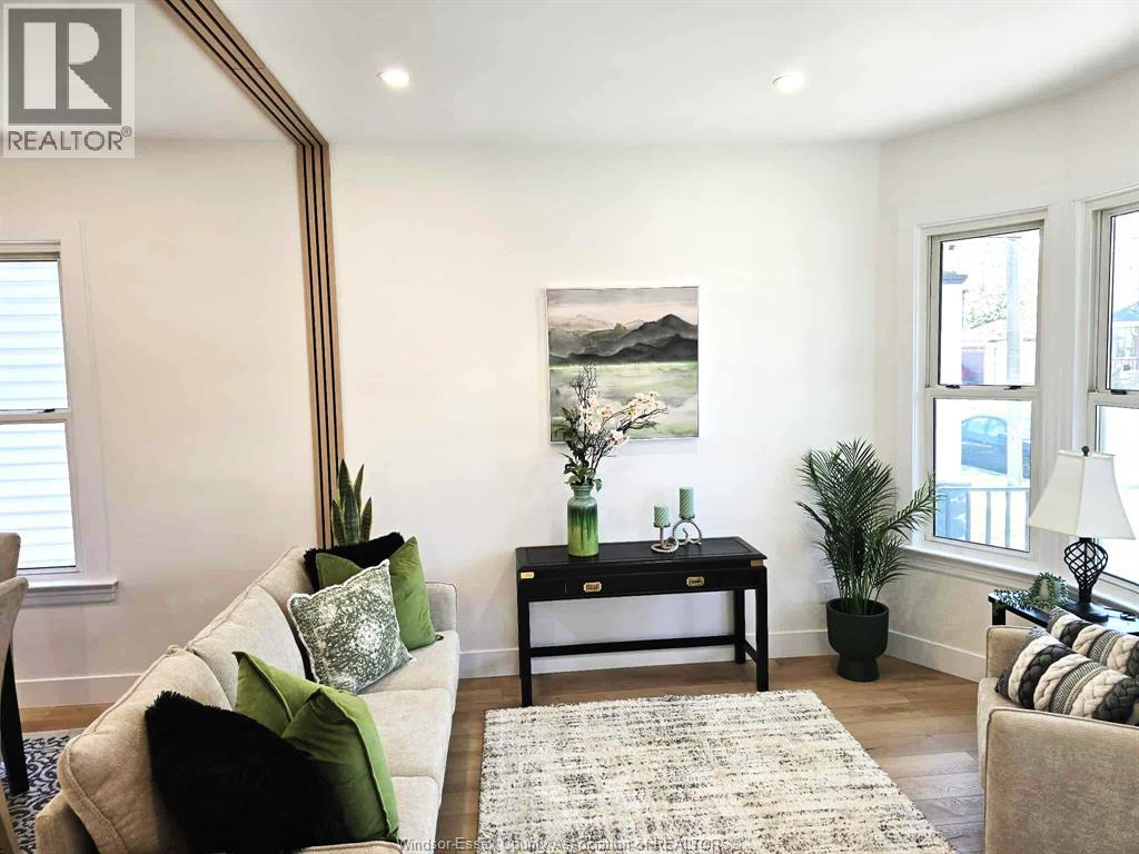 364 Clinton Street, Windsor, Ontario  N8X 1A6 - Photo 5 - 26009145