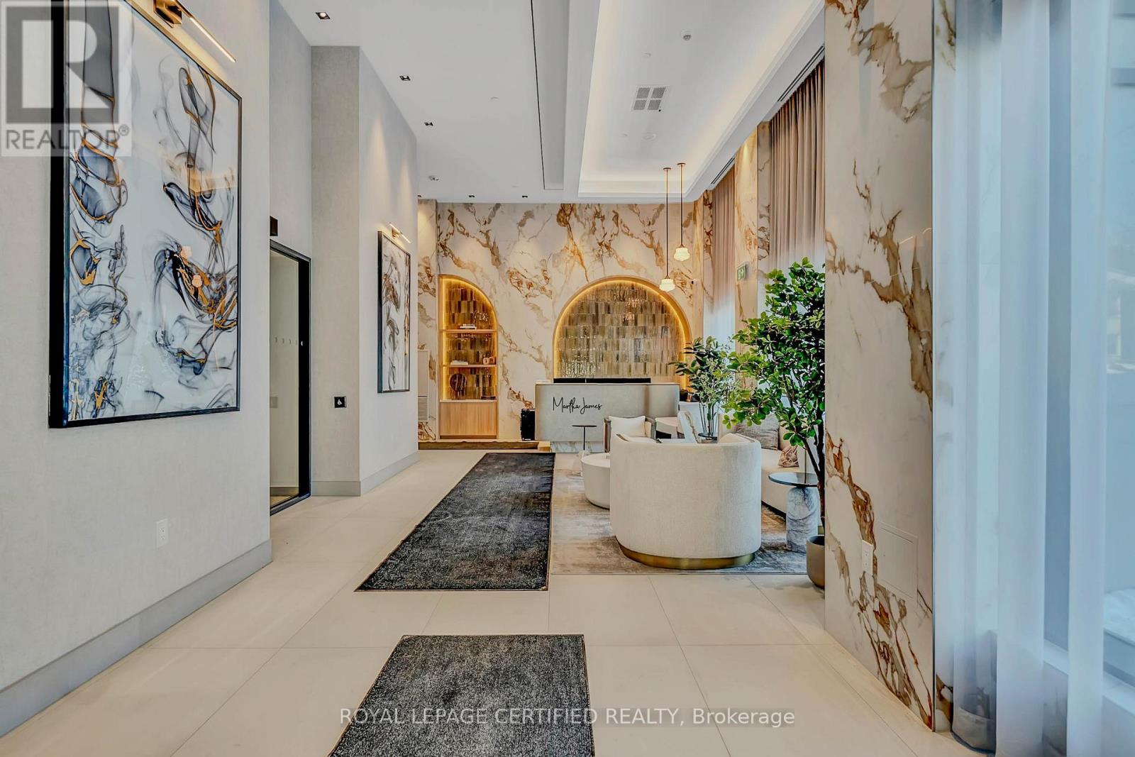 503 - 2088 James Street, Burlington, Ontario  L7R 0H2 - Photo 2 - W13044580