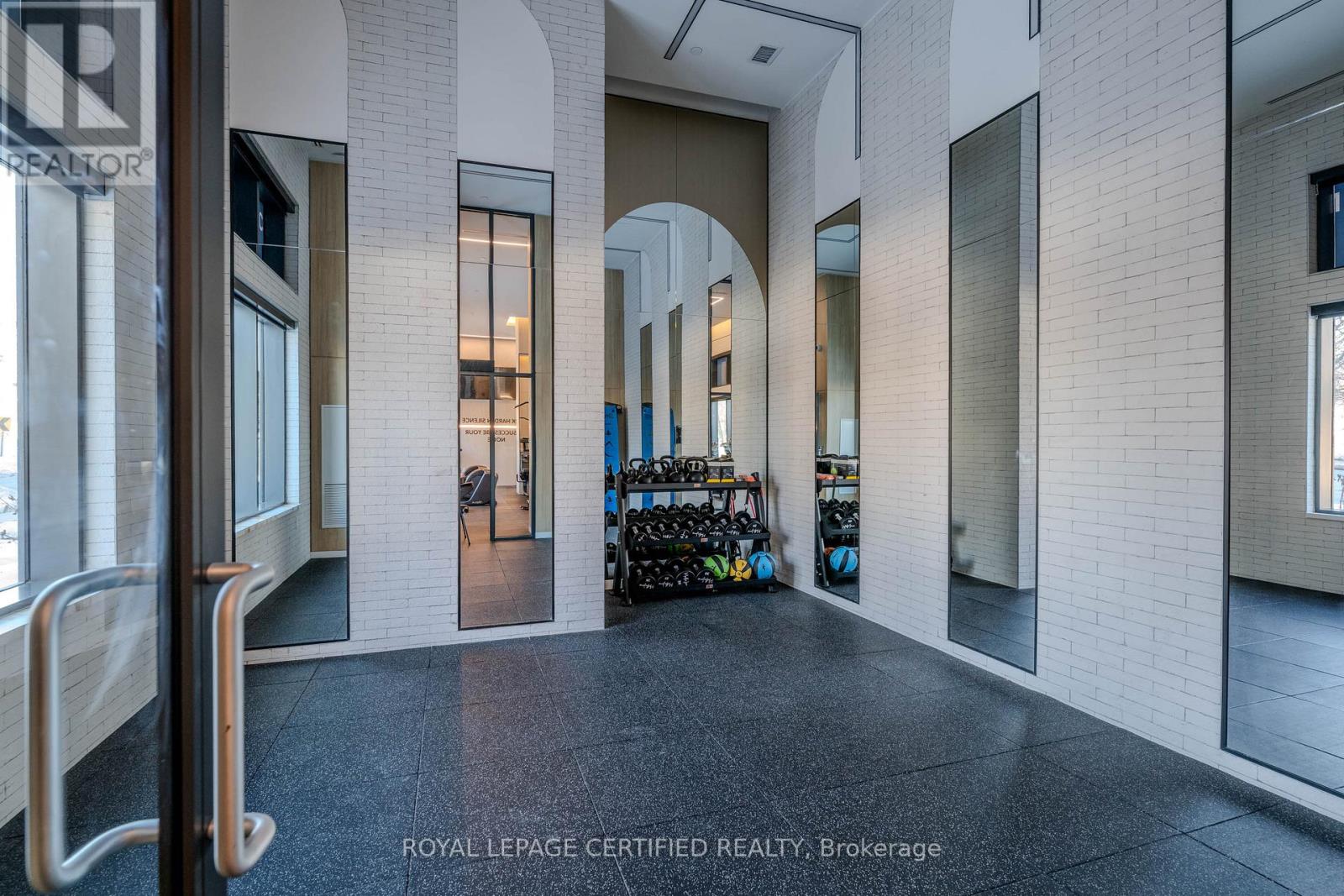 503 - 2088 James Street, Burlington, Ontario  L7R 0H2 - Photo 31 - W13044580
