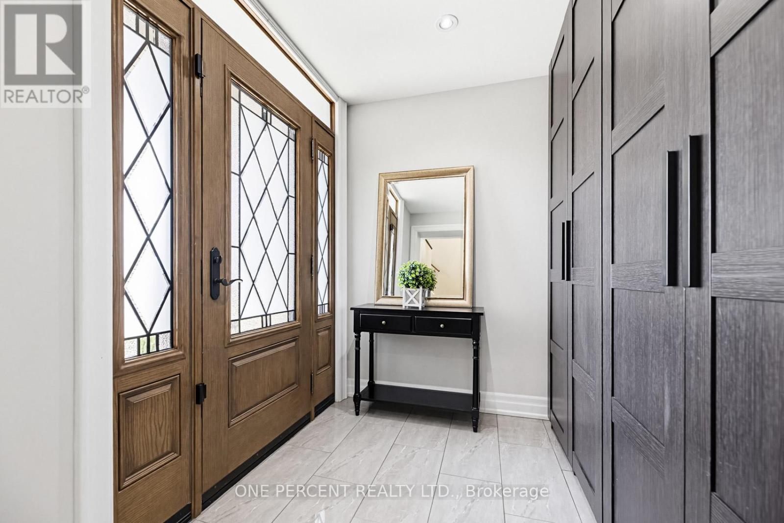 36 Coachwood Manor Court, Caledon, Ontario  L7E 1X8 - Photo 4 - W13044596