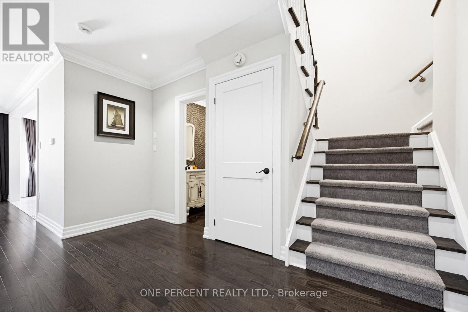 36 Coachwood Manor Court, Caledon, Ontario  L7E 1X8 - Photo 5 - W13044596