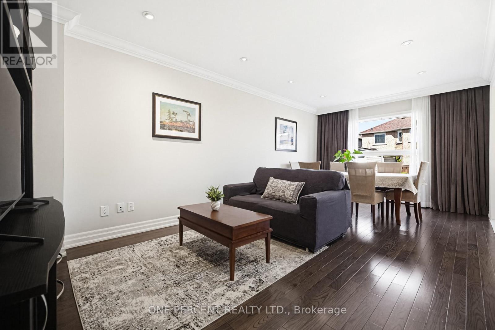 36 Coachwood Manor Court, Caledon, Ontario  L7E 1X8 - Photo 7 - W13044596