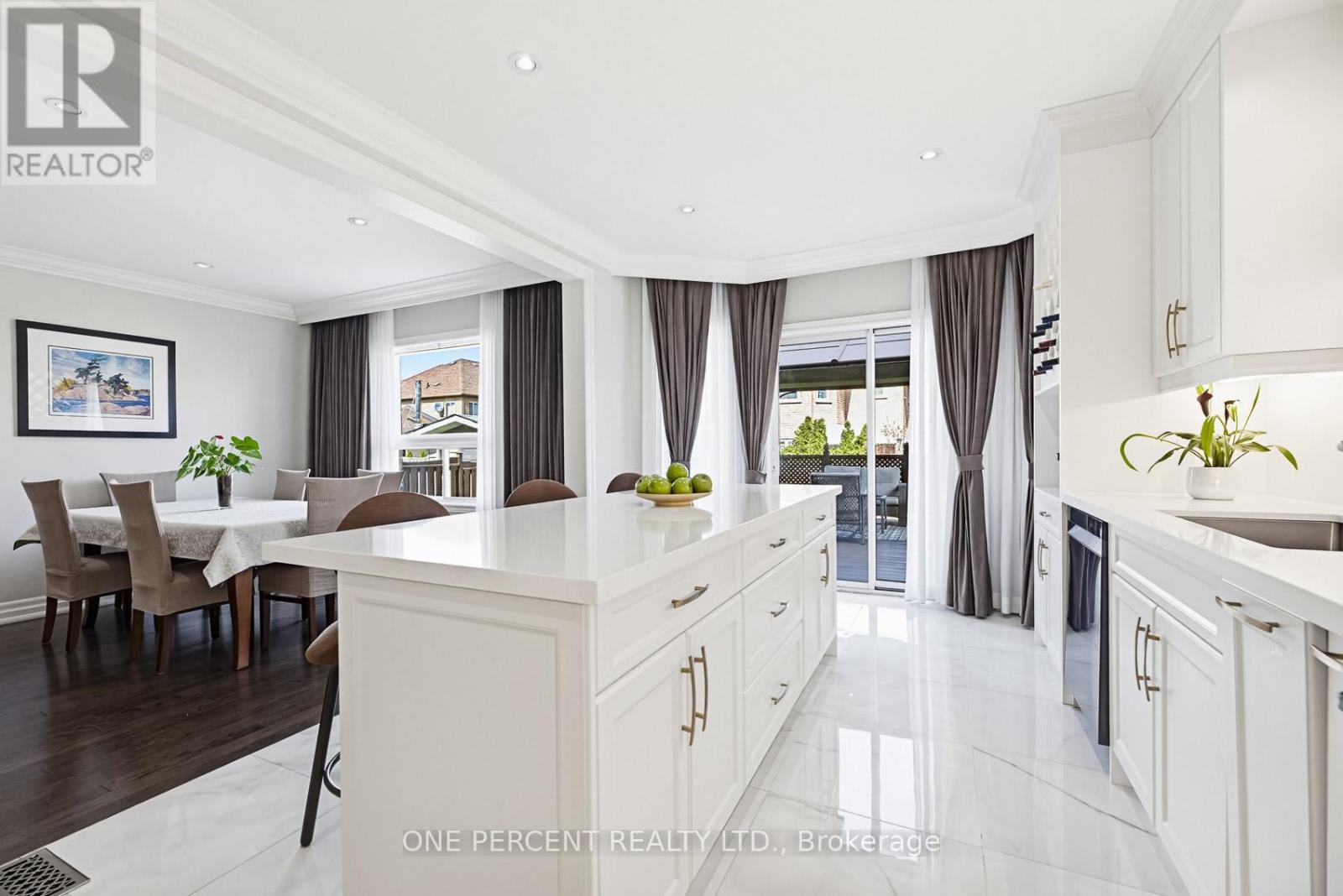 36 Coachwood Manor Court, Caledon, Ontario  L7E 1X8 - Photo 9 - W13044596