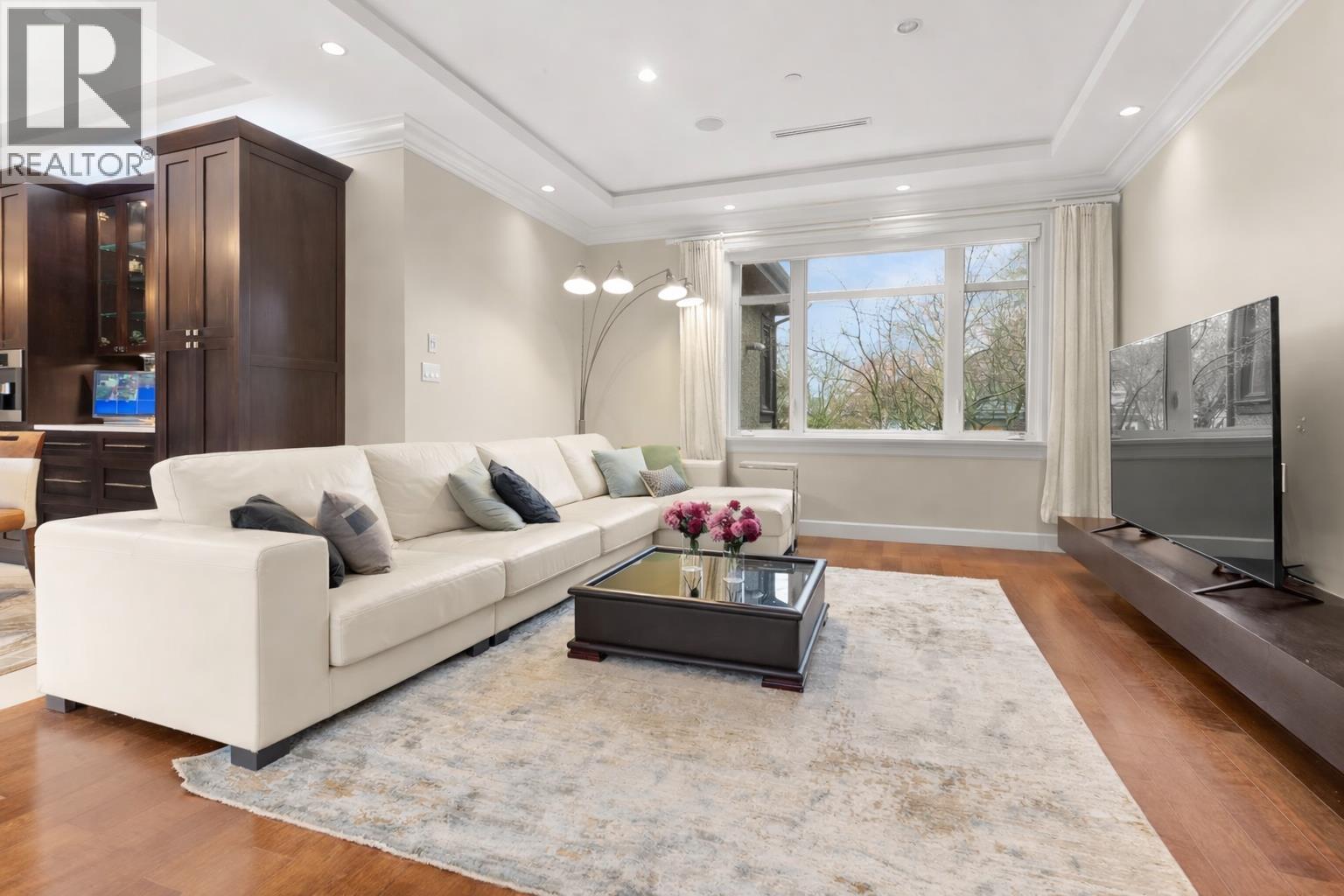 1041 W 58th Avenue, Vancouver, British Columbia  V6P 1V9 - Photo 12 - R3101972