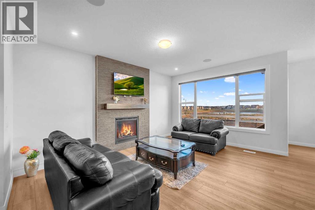 628 West Lakeview Drive, Chestermere, Alberta  T1X 1Z7 - Photo 14 - A2297237