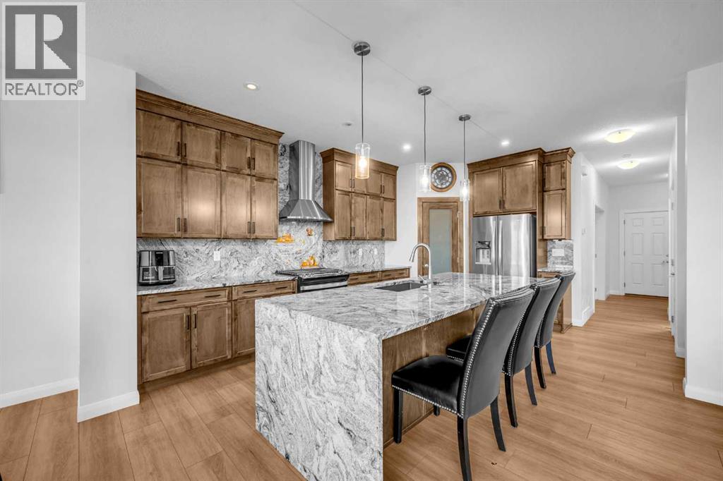 628 West Lakeview Drive, Chestermere, Alberta  T1X 1Z7 - Photo 8 - A2297237